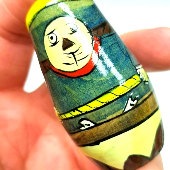 - Vintage Russian "Wizard Of Oz " set of 5 wood nesting dolls hand painted - Picture 8 of 12